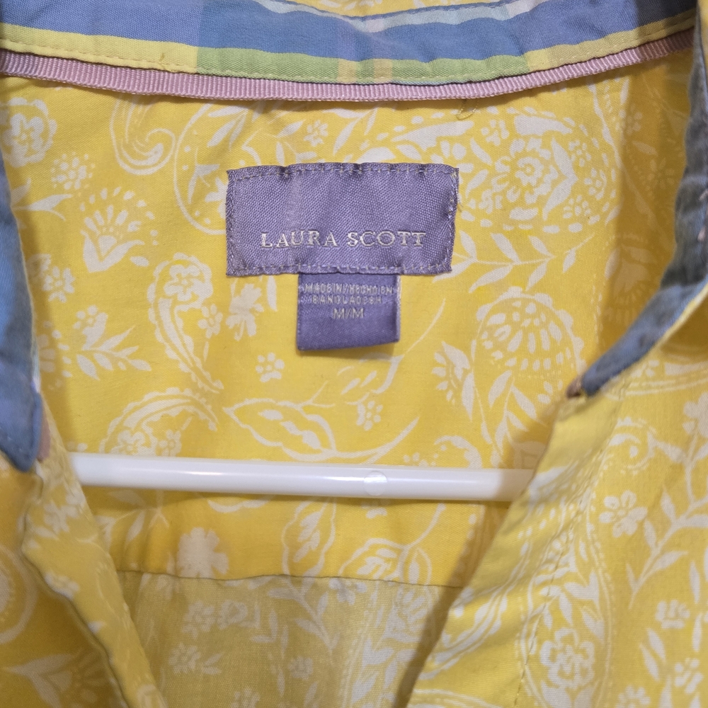Laura Scott Yellow and White Paisley Button-Up Blouse - Picture 4 of 7